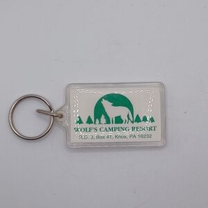 VINTAGE Wolf's Camping Resort Keychain